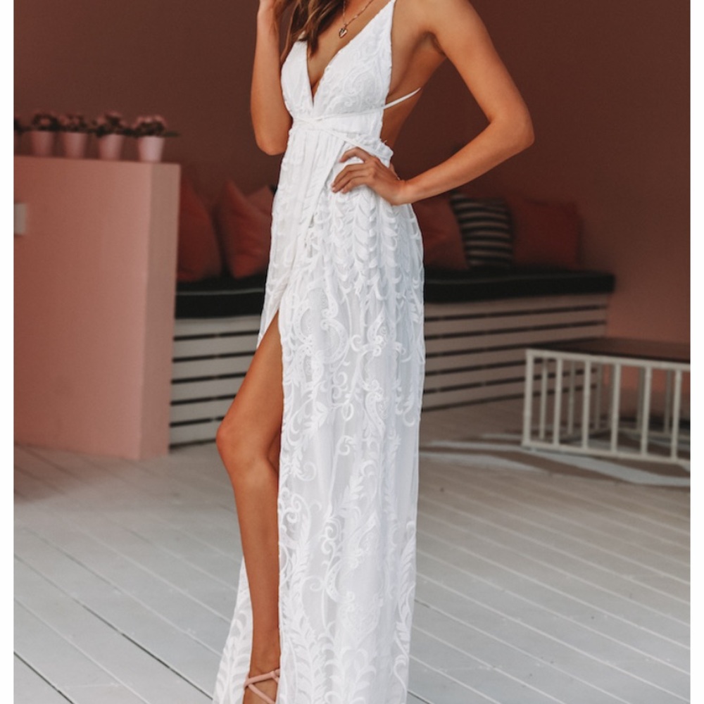 HelloMolly East Atlanta Maxi White NWT
